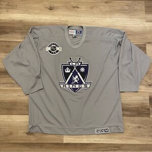 Vintage CCM Los Angeles Kings NHL Center Ice Jersey Gray Mens Size XL Sewn
